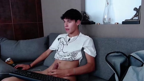 charlythesexyboy  03-01-2022